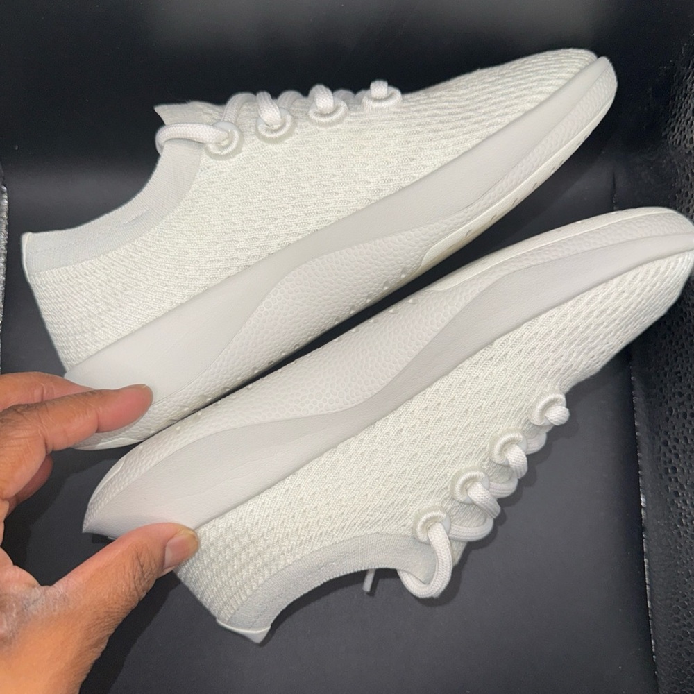 Size 6 - Allbirds White Dasher 2 Triple White, 0420RM1, Very Clean, No Box, Good - Picture 7 of 10